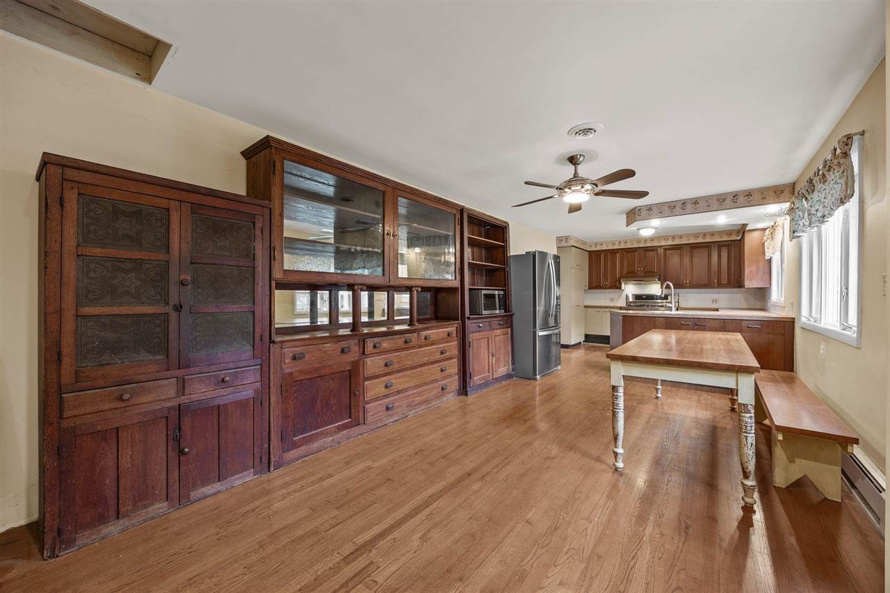 2209 44th Avenue Homestead IA 52236