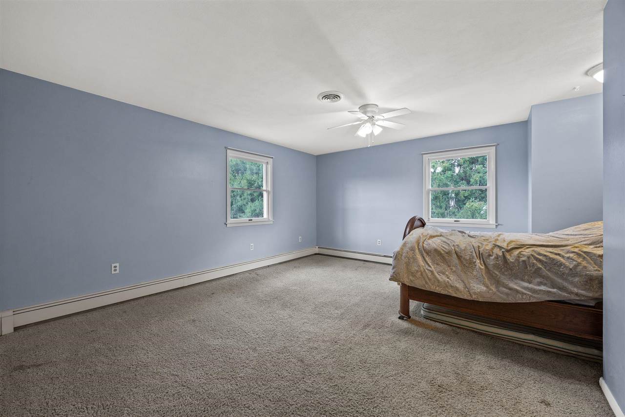 2209 44th Avenue Homestead IA 52236