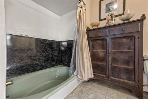 2209 44th Avenue Homestead IA 52236