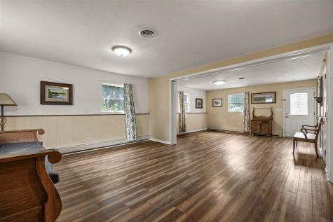 2209 44th Avenue Homestead IA 52236