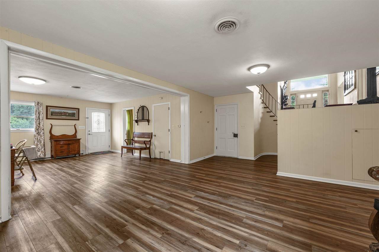 2209 44th Avenue Homestead IA 52236
