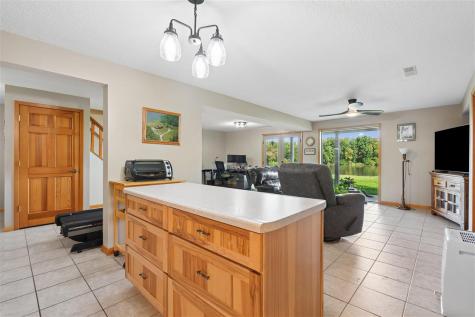 57 Solon Road Solon IA 52333
