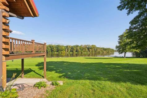 57 Solon Road Solon IA 52333