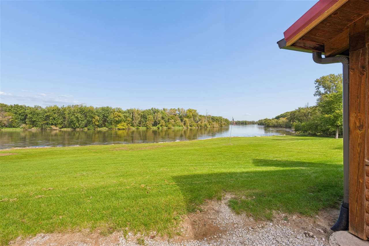 57 Solon Road Solon IA 52333