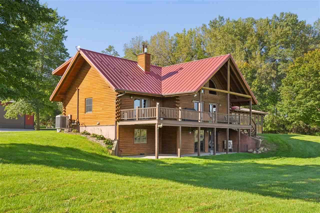 57 Solon Road Solon IA 52333