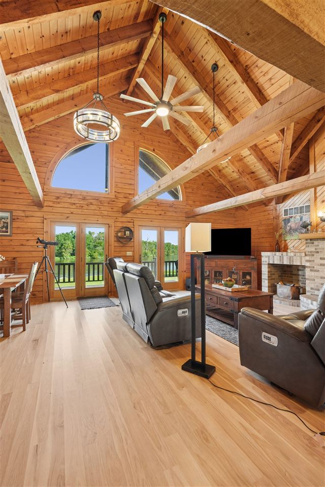 57 Solon Road Solon IA 52333