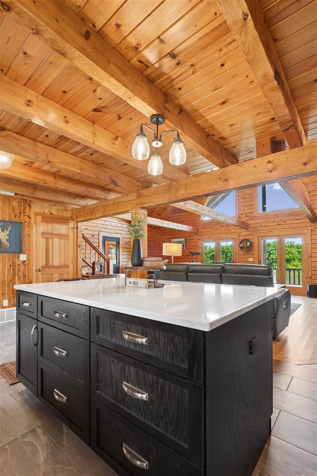 57 Solon Road Solon IA 52333