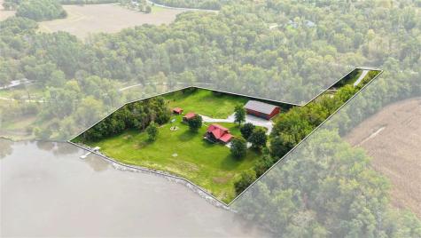 57 Solon Road Solon IA 52333