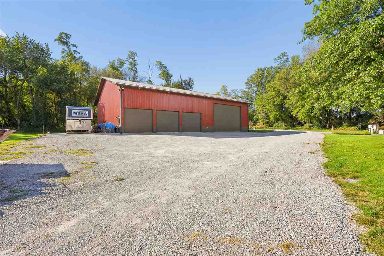 57 Solon Road Solon IA 52333