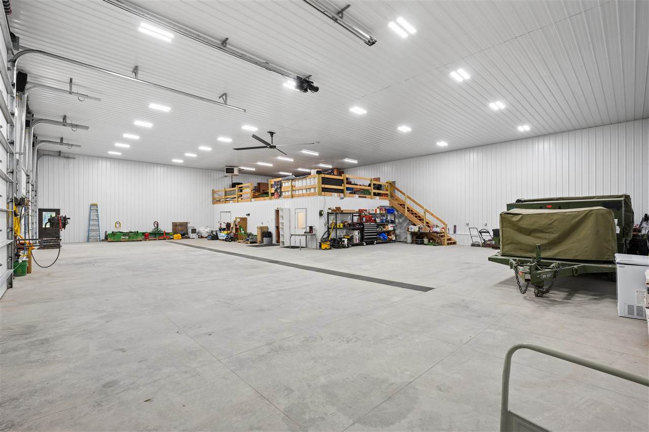 57 Solon Road Solon IA 52333