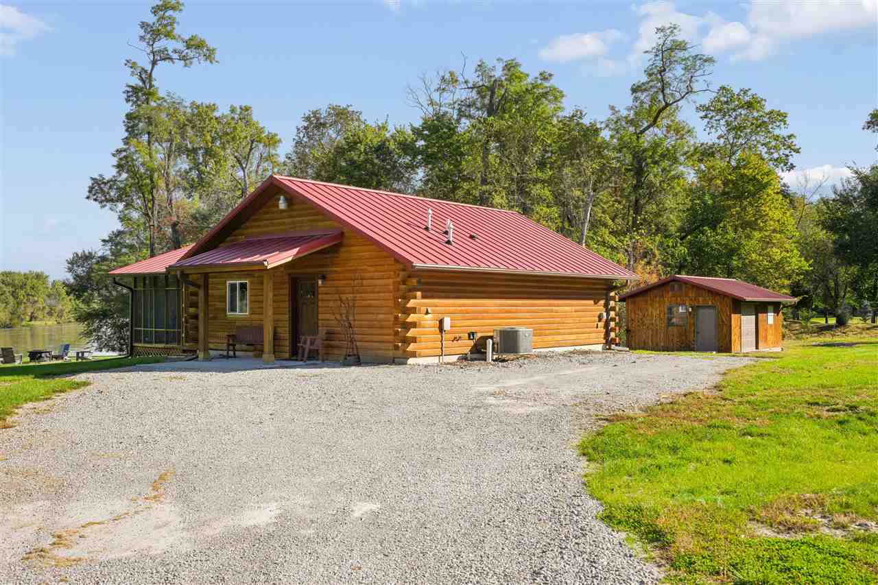 57 Solon Road Solon IA 52333