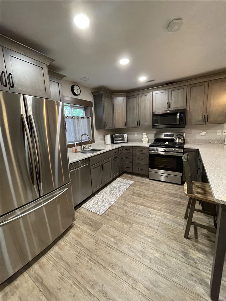 57 Solon Road Solon IA 52333