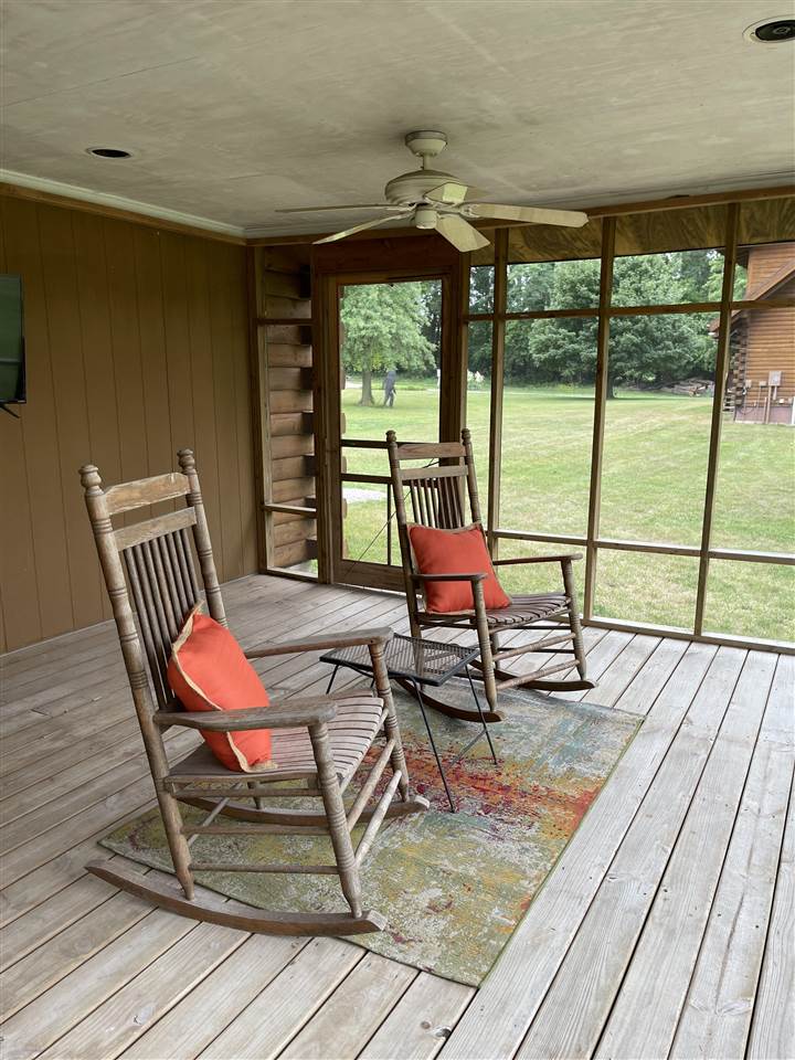 57 Solon Road Solon IA 52333