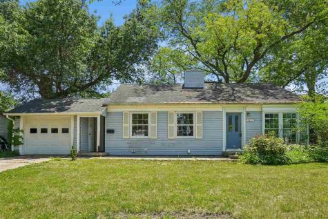 2415 Wayne Avenue Iowa City IA 52240