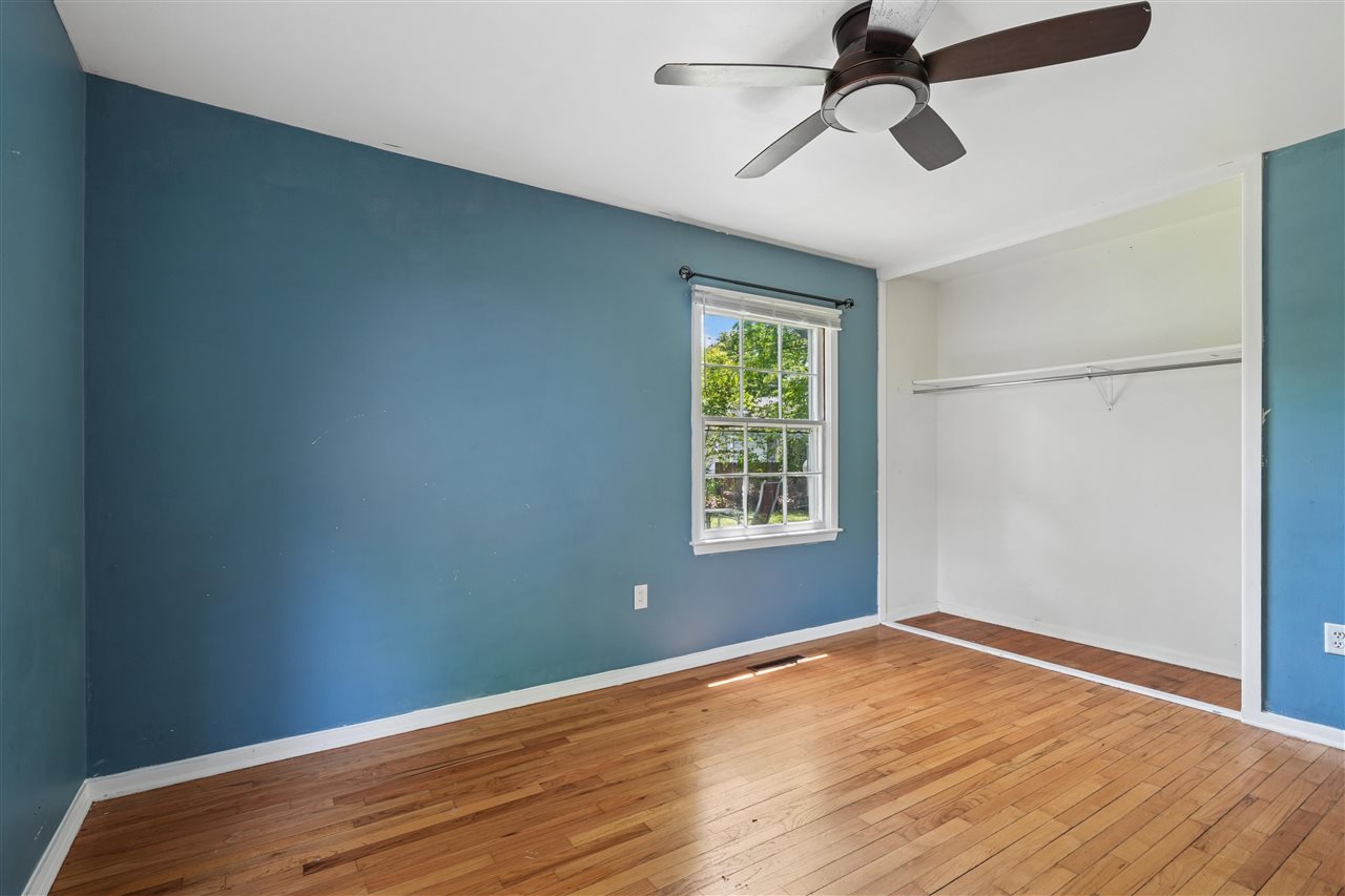 2415 Wayne Avenue Iowa City IA 52240