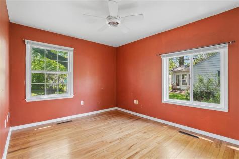 2415 Wayne Avenue Iowa City IA 52240