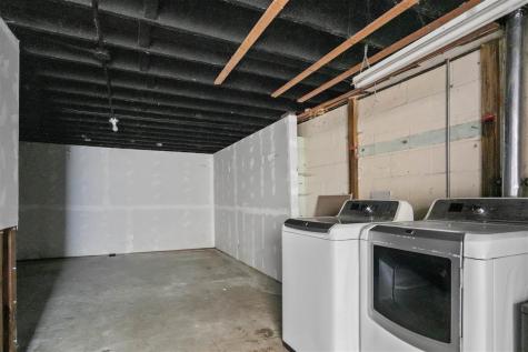2415 Wayne Avenue Iowa City IA 52240
