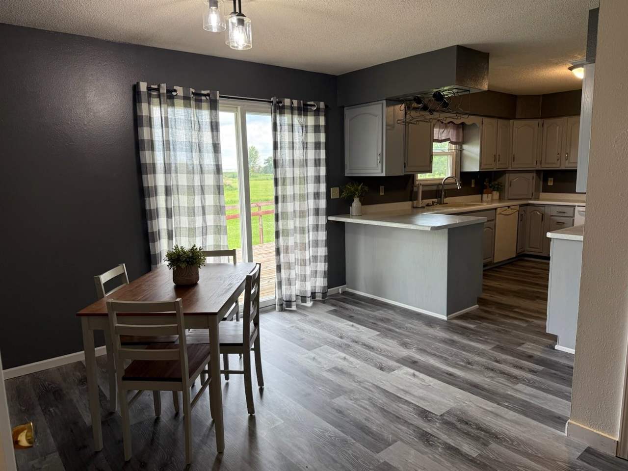311 E Churchill Street Keswick IA 50136