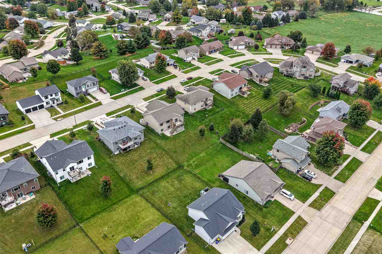 559 Fawn Avenue Tiffin IA 52340