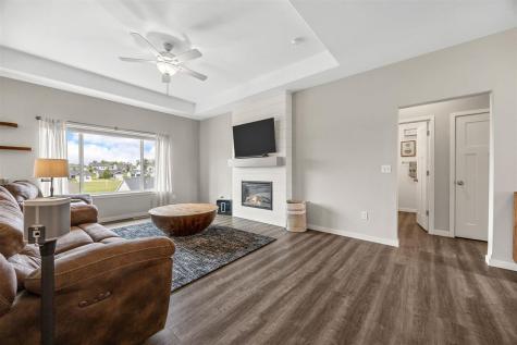 559 Fawn Avenue Tiffin IA 52340