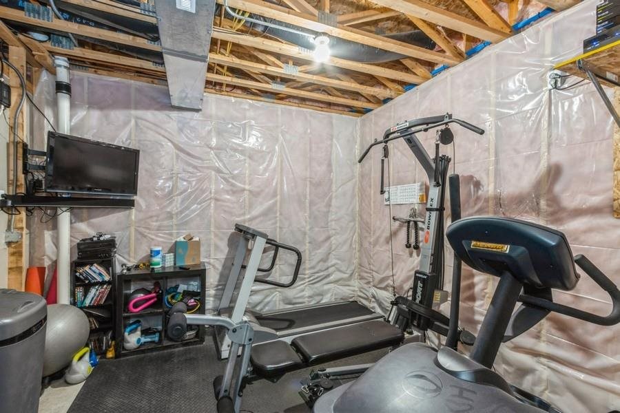 2817 Old Orchard Road NE Cedar Rapids IA 52402