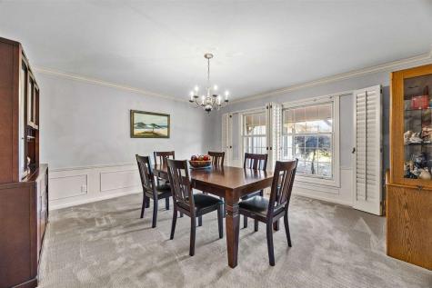 2915 Indian Hill Road SE Cedar Rapids IA 52403