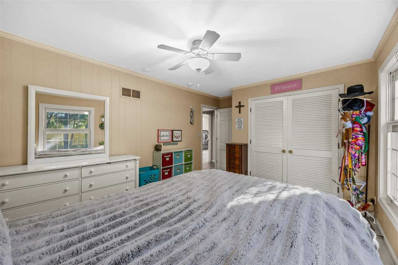 2915 Indian Hill Road SE Cedar Rapids IA 52403