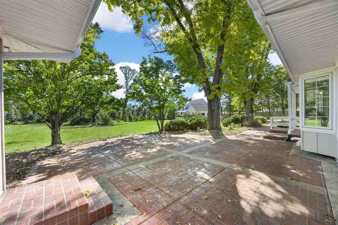 2915 Indian Hill Road SE Cedar Rapids IA 52403