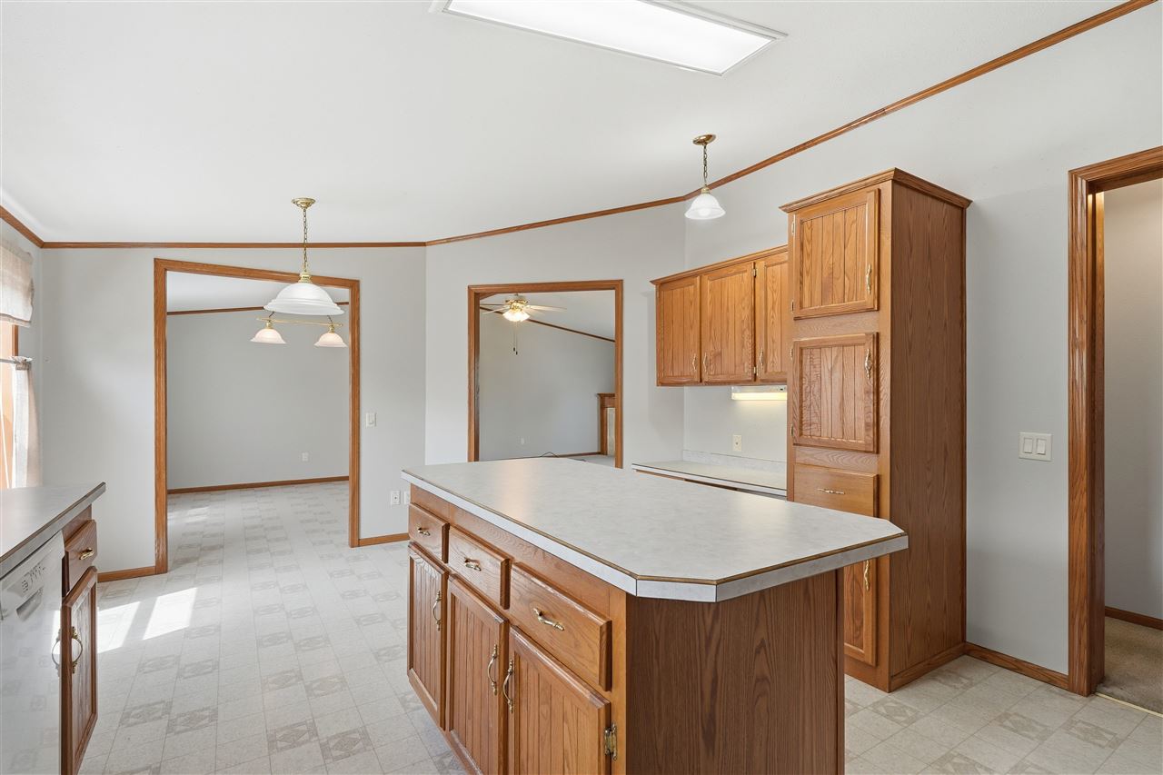 268 Paddock Circle Iowa City IA 52240