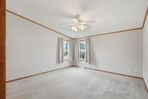 268 Paddock Circle Iowa City IA 52240