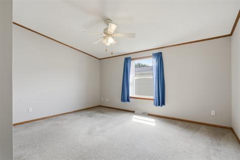 268 Paddock Circle Iowa City IA 52240