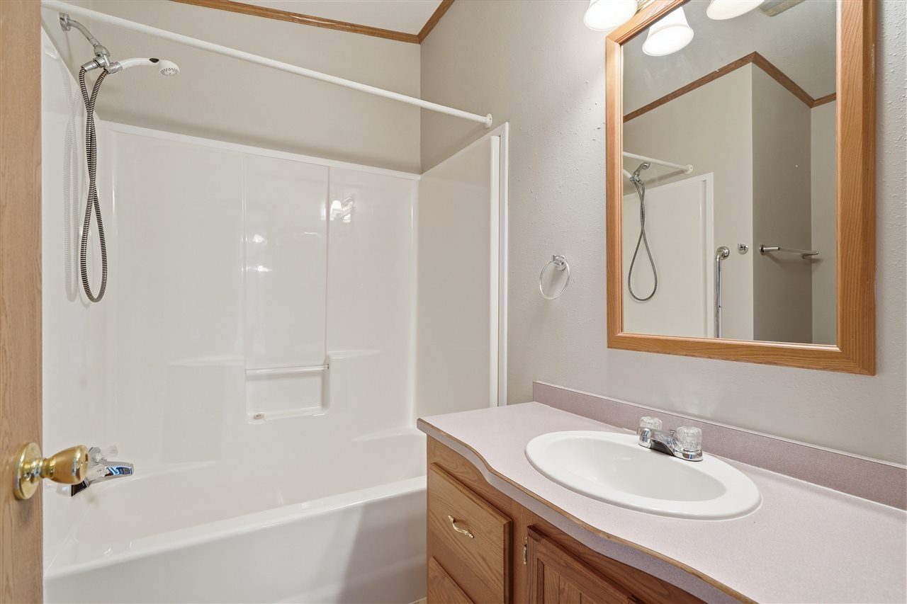 268 Paddock Circle Iowa City IA 52240