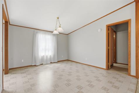 268 Paddock Circle Iowa City IA 52240