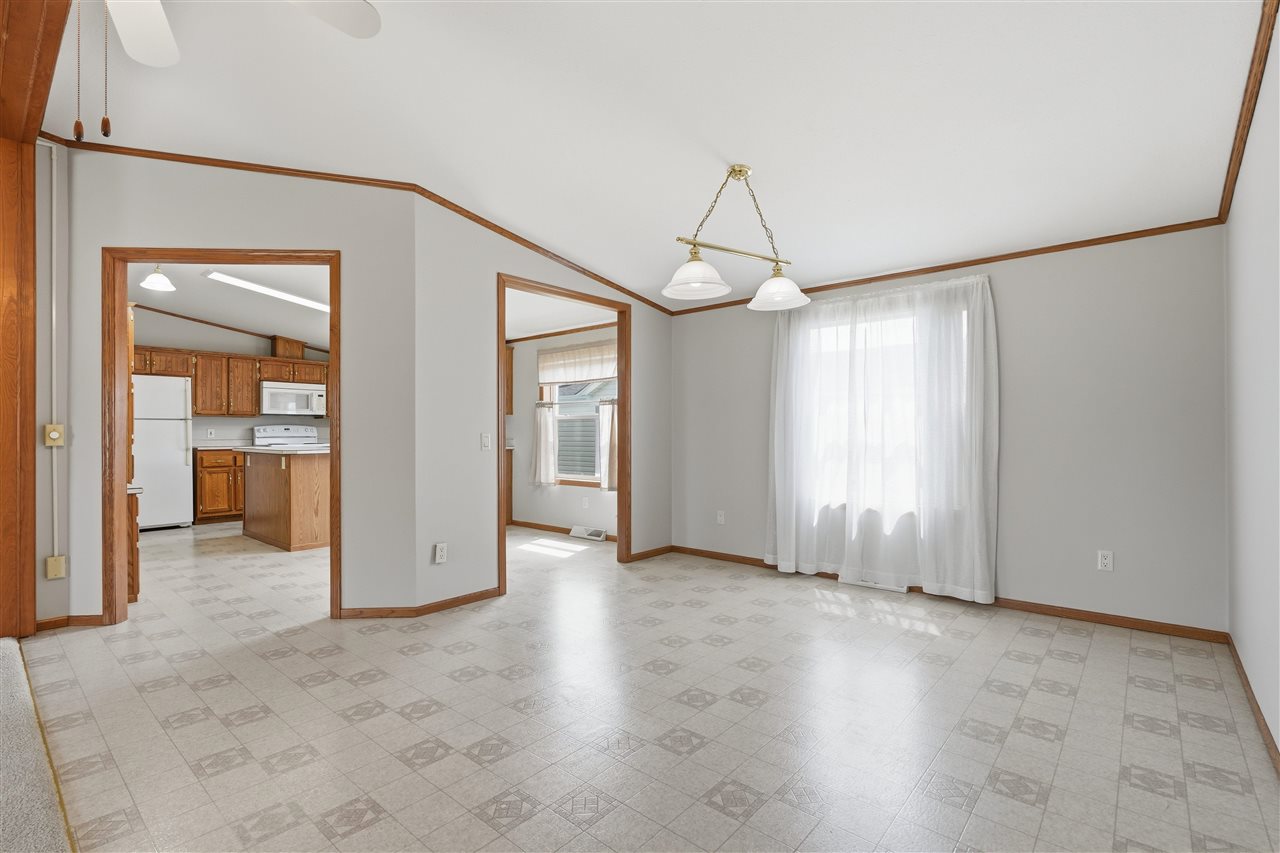 268 Paddock Circle Iowa City IA 52240