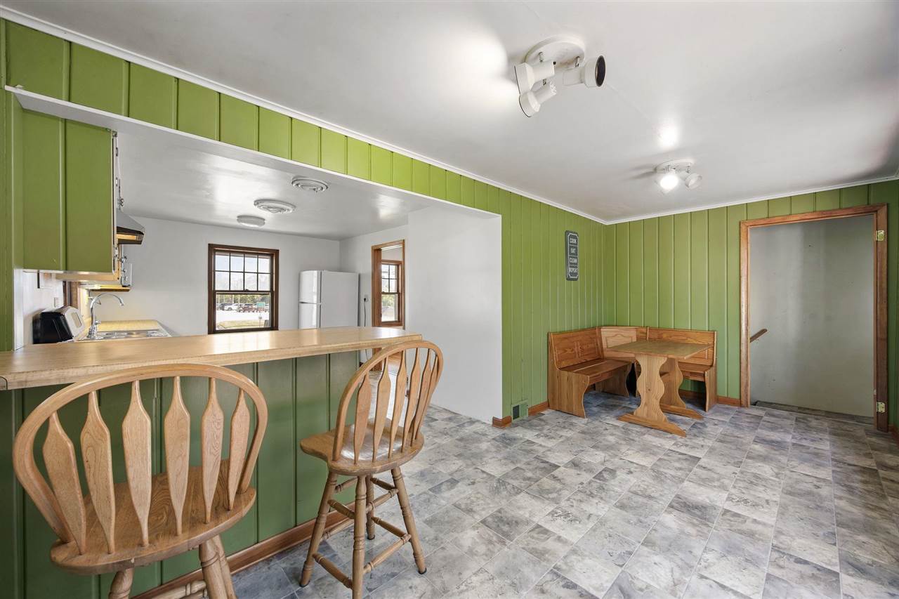 219 Myrtle Avenue Iowa City IA 52246