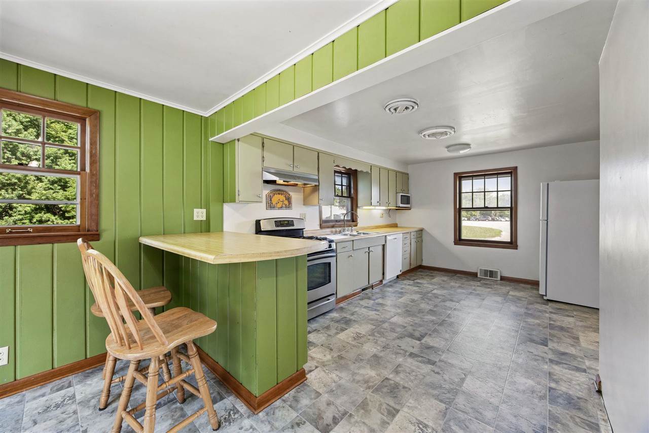 219 Myrtle Avenue Iowa City IA 52246