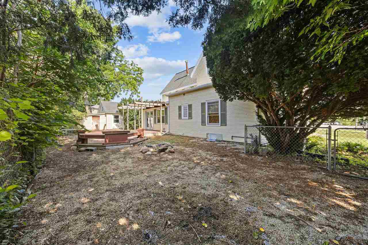 219 Myrtle Avenue Iowa City IA 52246