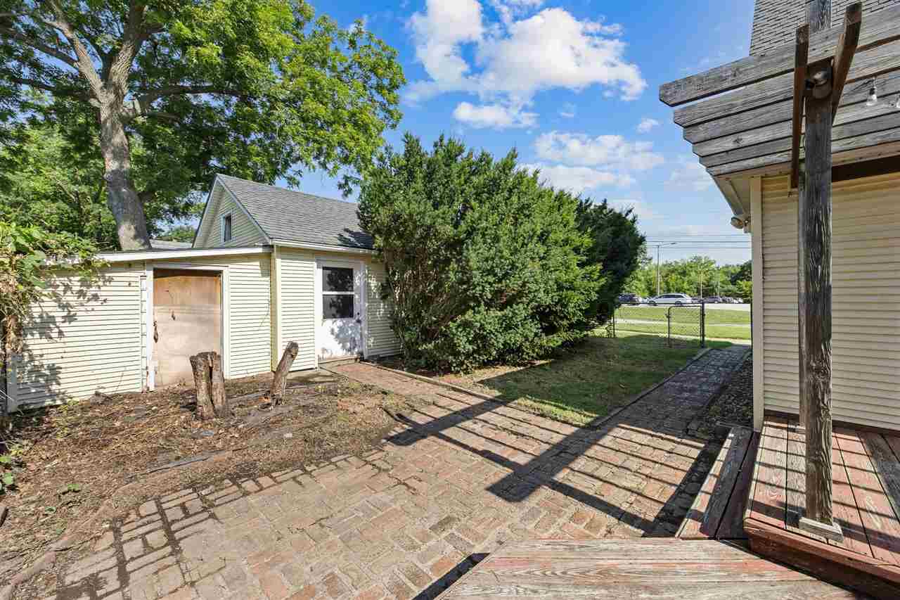 219 Myrtle Avenue Iowa City IA 52246