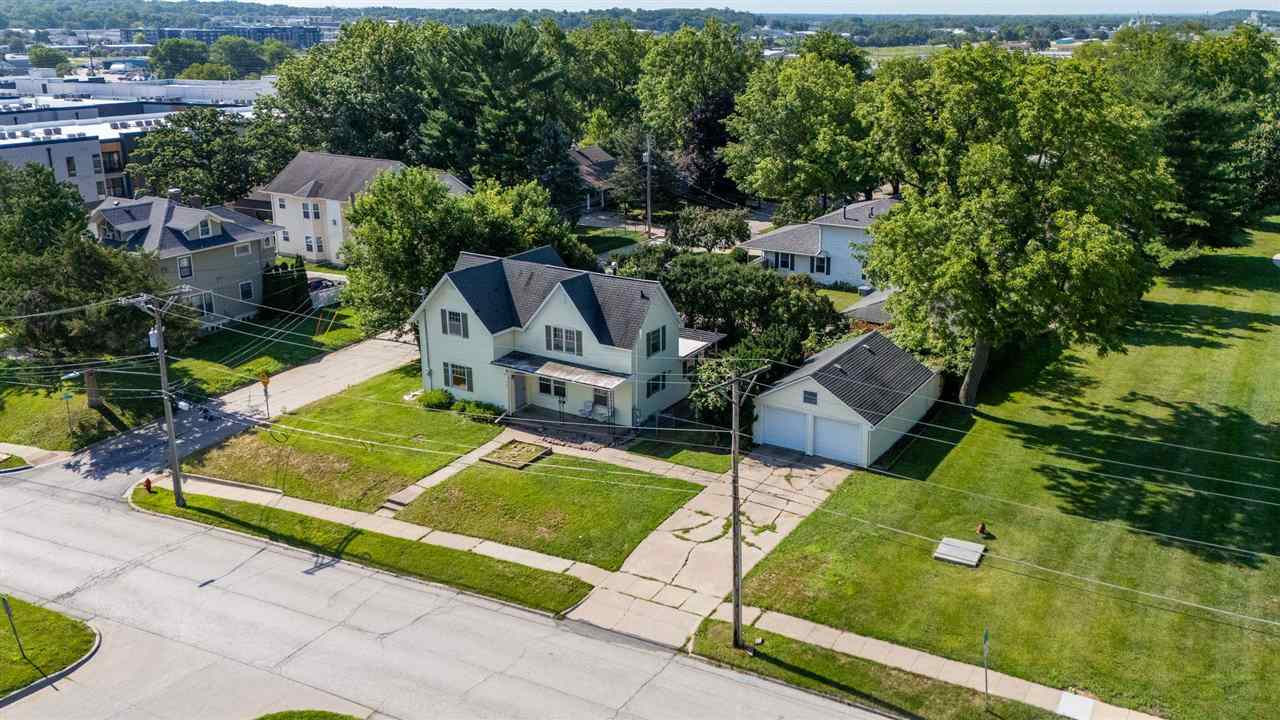 219 Myrtle Avenue Iowa City IA 52246