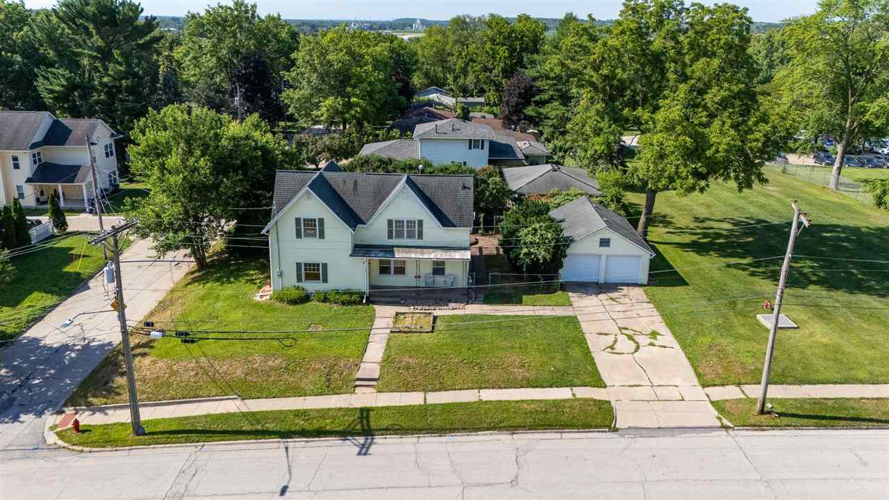 219 Myrtle Avenue Iowa City IA 52246