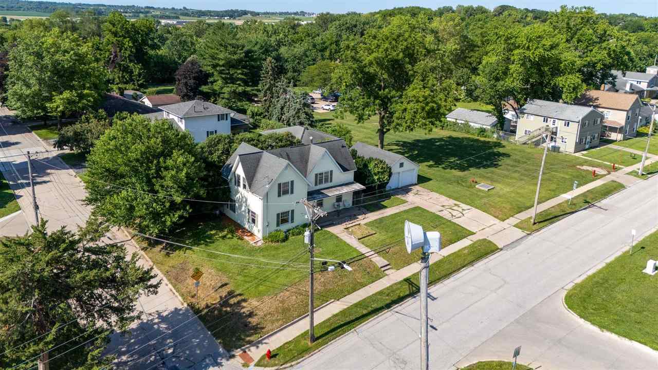 219 Myrtle Avenue Iowa City IA 52246