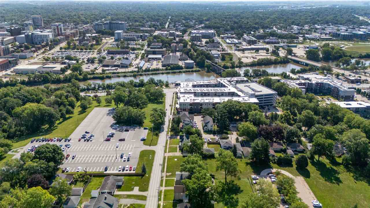 219 Myrtle Avenue Iowa City IA 52246