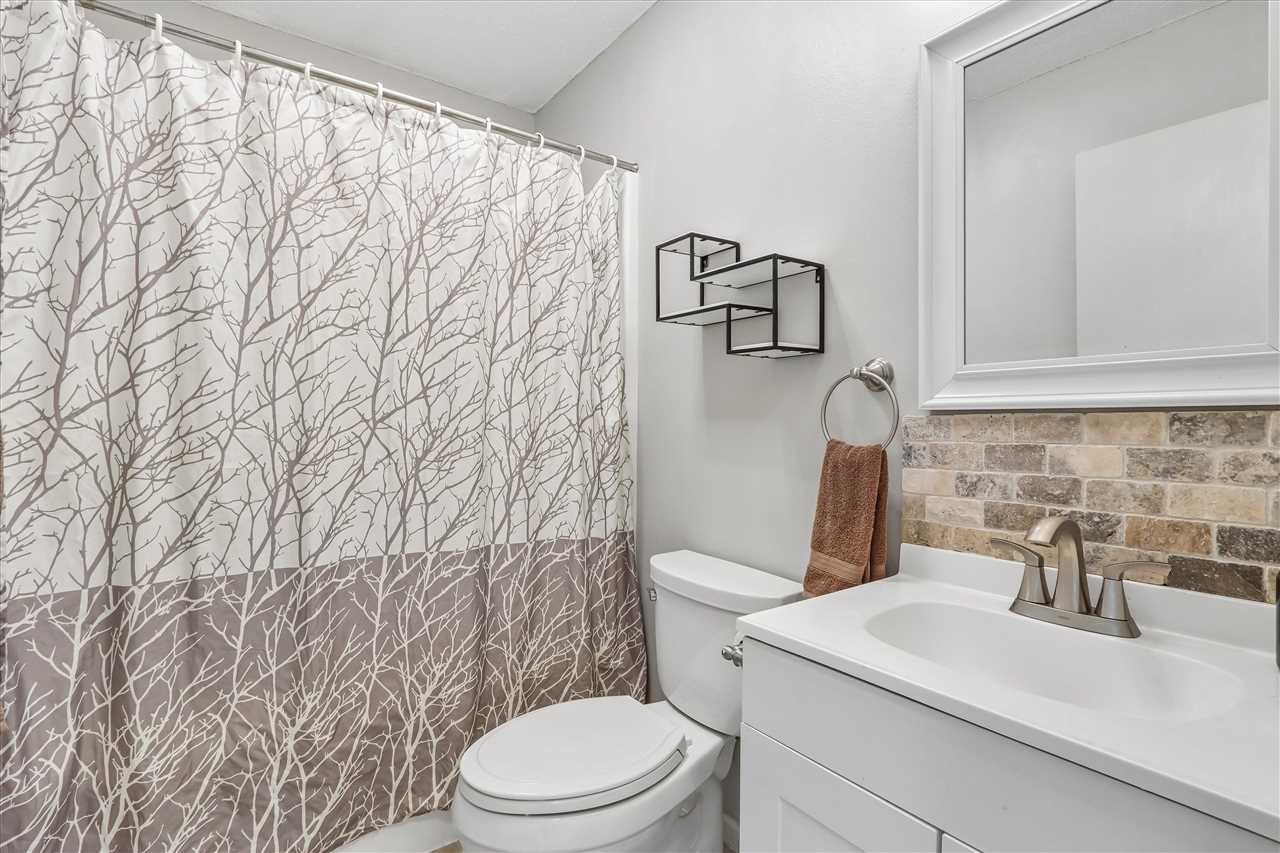 700 Mesquite Drive Coralville IA 52241