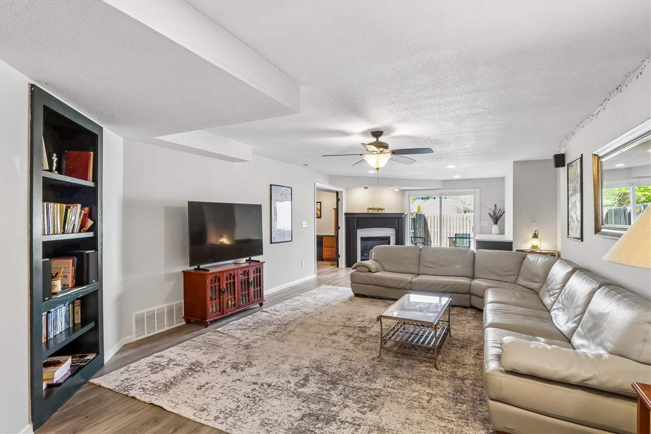 700 Mesquite Drive Coralville IA 52241