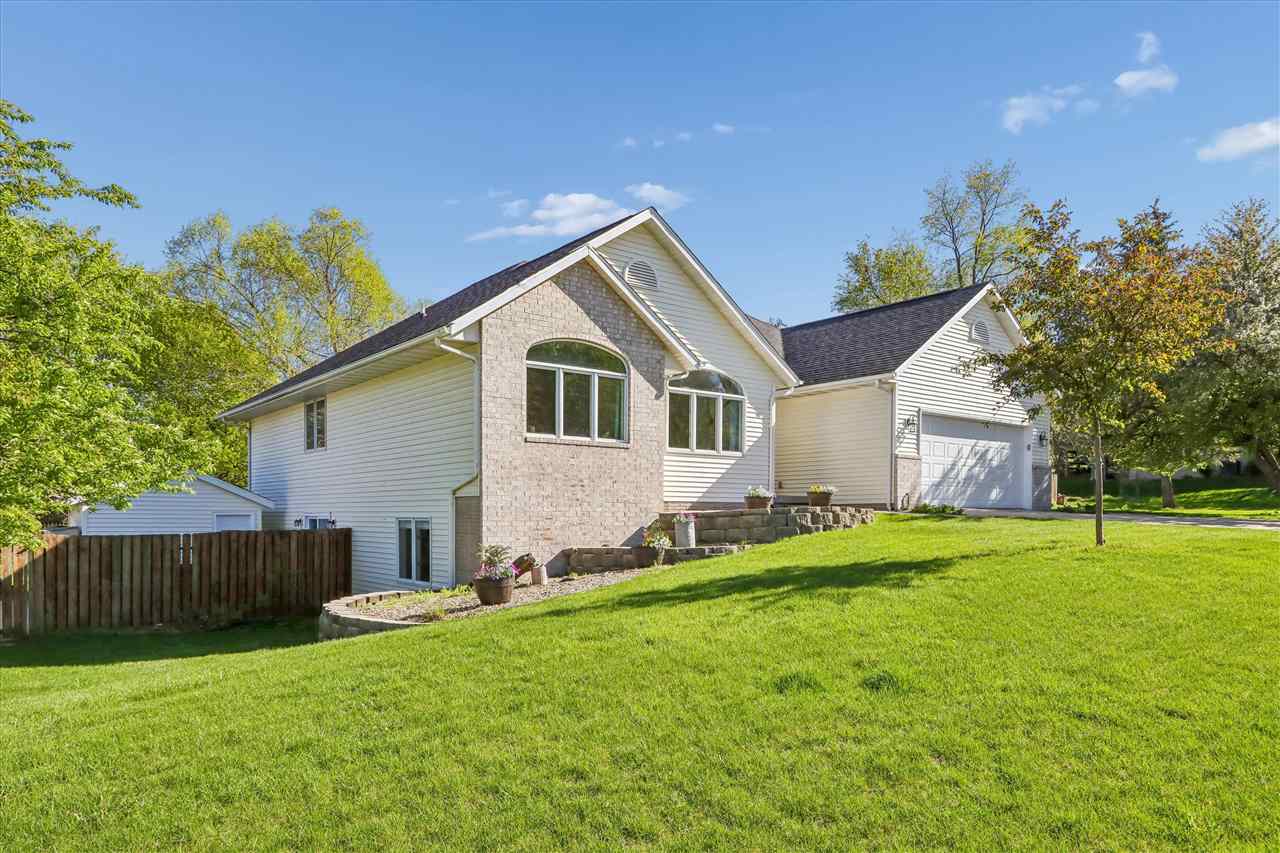 700 Mesquite Drive Coralville IA 52241