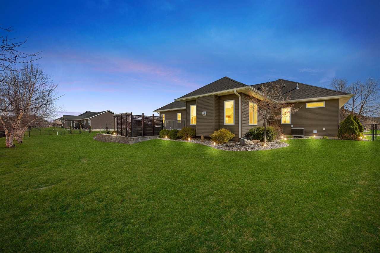 1945 Timber Wolf Drive North Liberty IA 52317