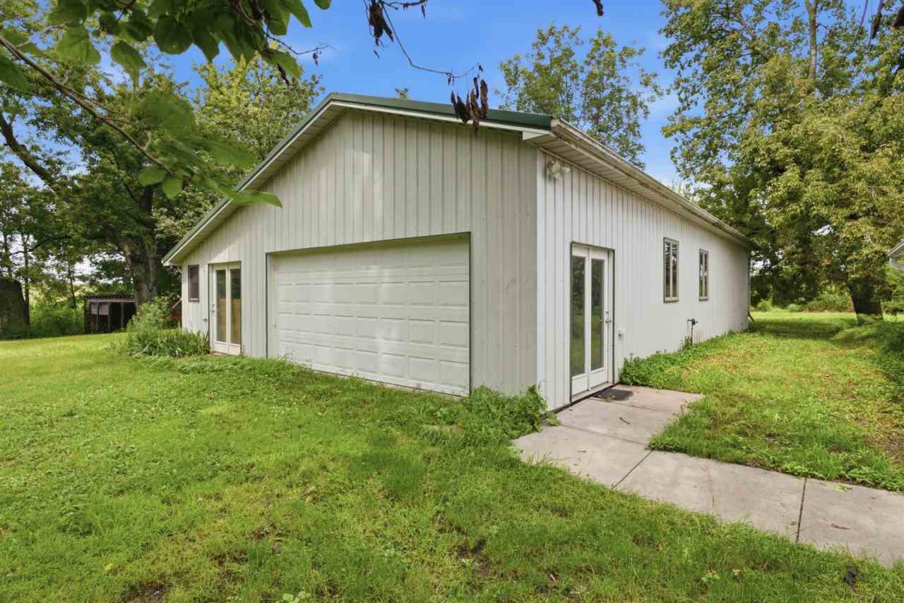 17291 Keokuk Washington Road Keota IA 52248