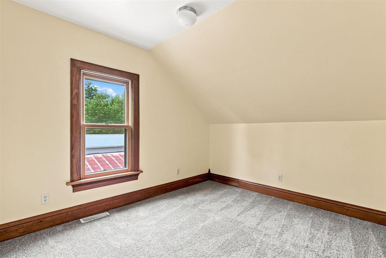 17291 Keokuk Washington Road Keota IA 52248