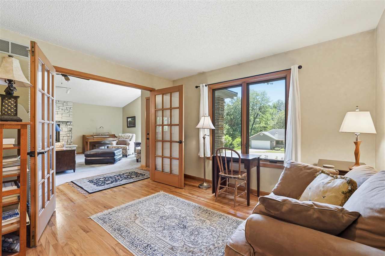 950 Kyle Drive NE Iowa City IA 52240