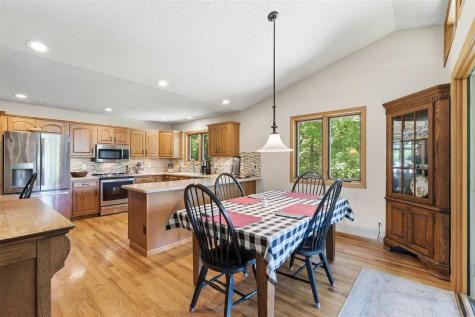 950 Kyle Drive NE Iowa City IA 52240